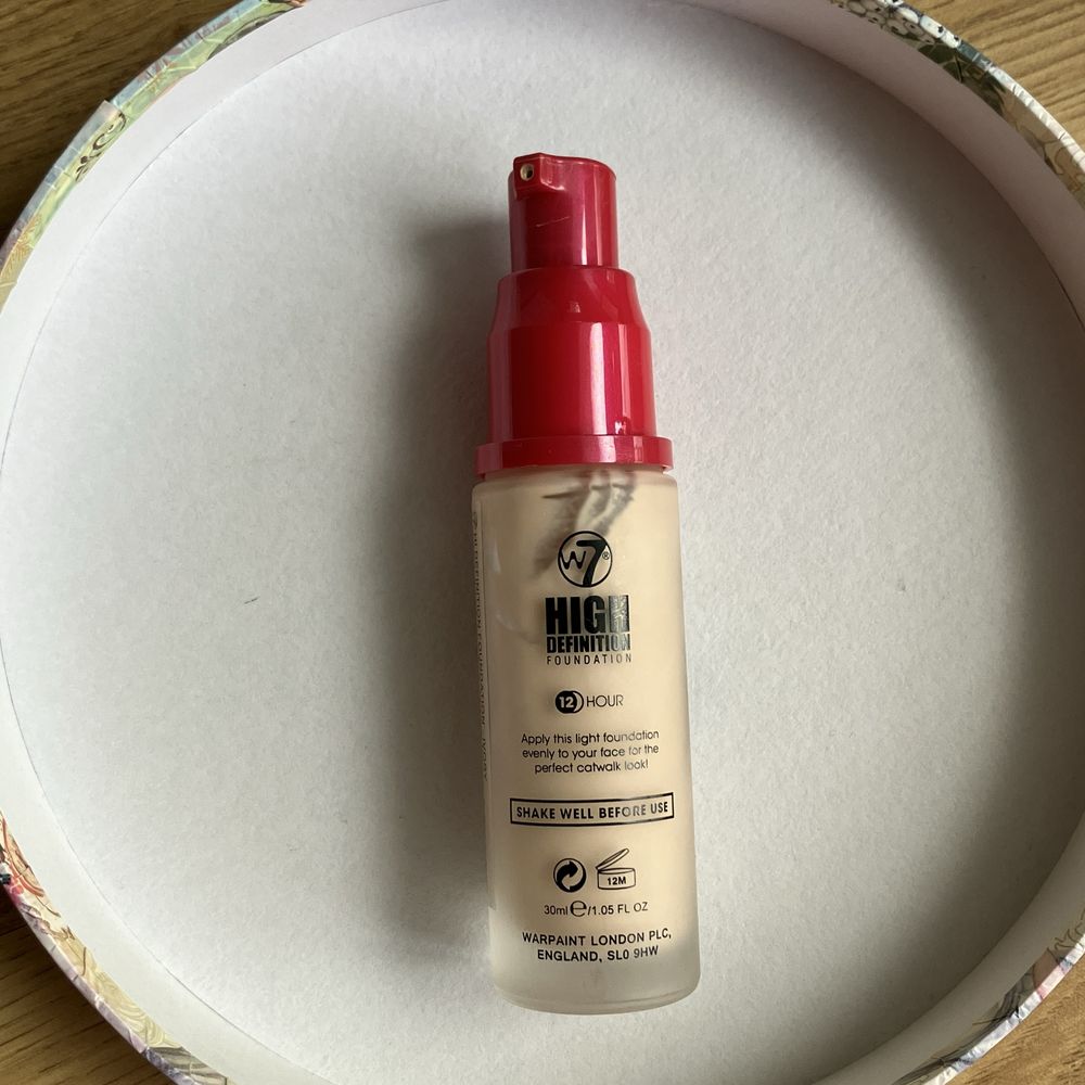 Podkład HD Foundation W7 ivory