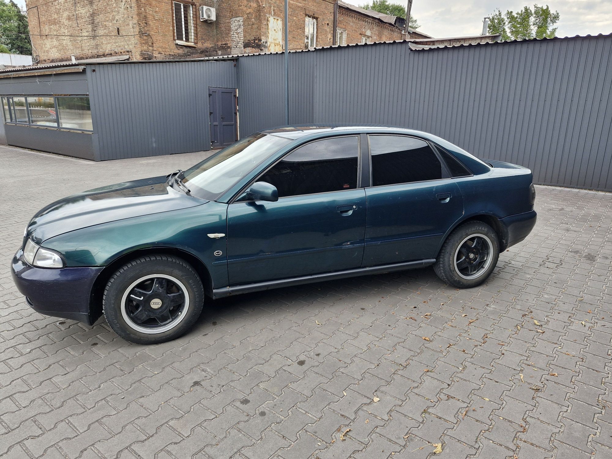 Продам Audi A4 * В идеале*