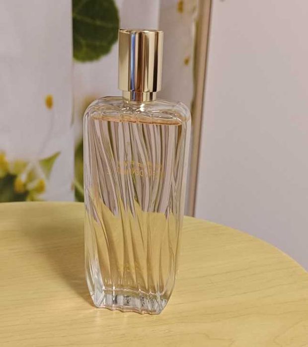 Kultowa woda perfumowana od Yves Rocher "Comme une Evidence", 100 ml