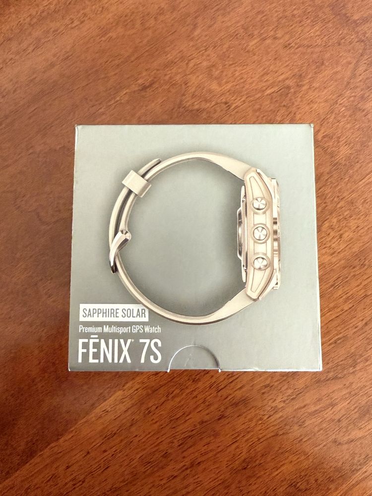 Garmin Fenix 7S Sapphire Solare Gold