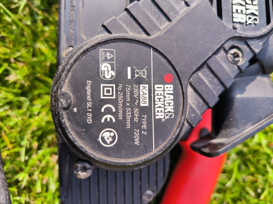Szlifierka taśmowa Black Decker KA88