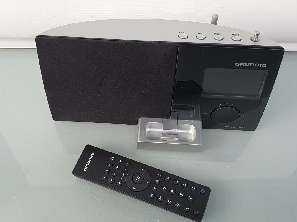 Radio internetowe Grundig Cosmopolit 3F+DAB ipod