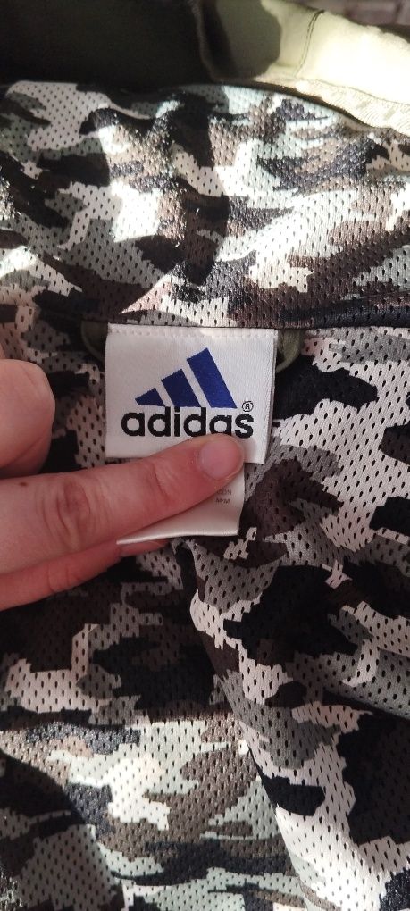 Kurtka wiatrówka Adidas