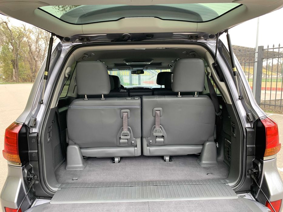 Lexus LX 570 один владелец! Вся по Тойоте!