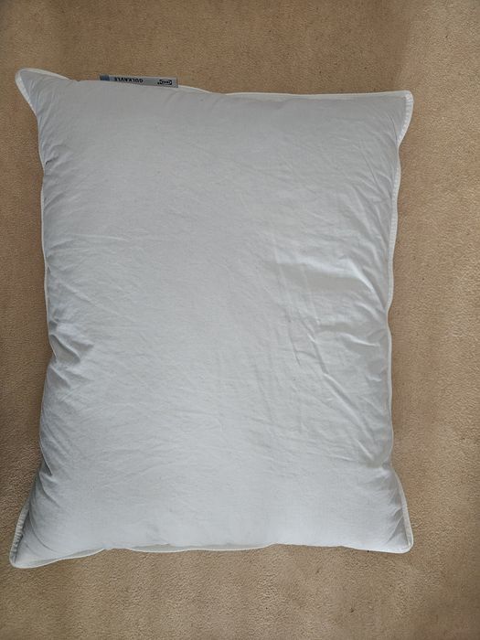 Poduszka z pierza IKEA GULKAVLE 50×60cm