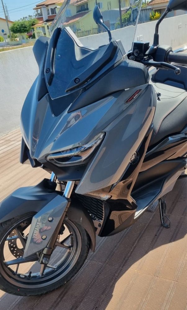YAMAHA X-Max 300