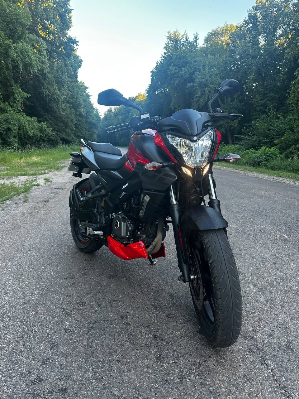 Мотоцикл Bajaj Pulsar ns 200