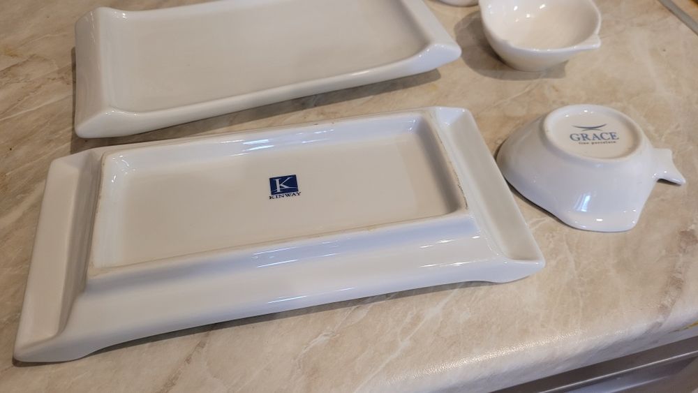 Набір посуду для суші