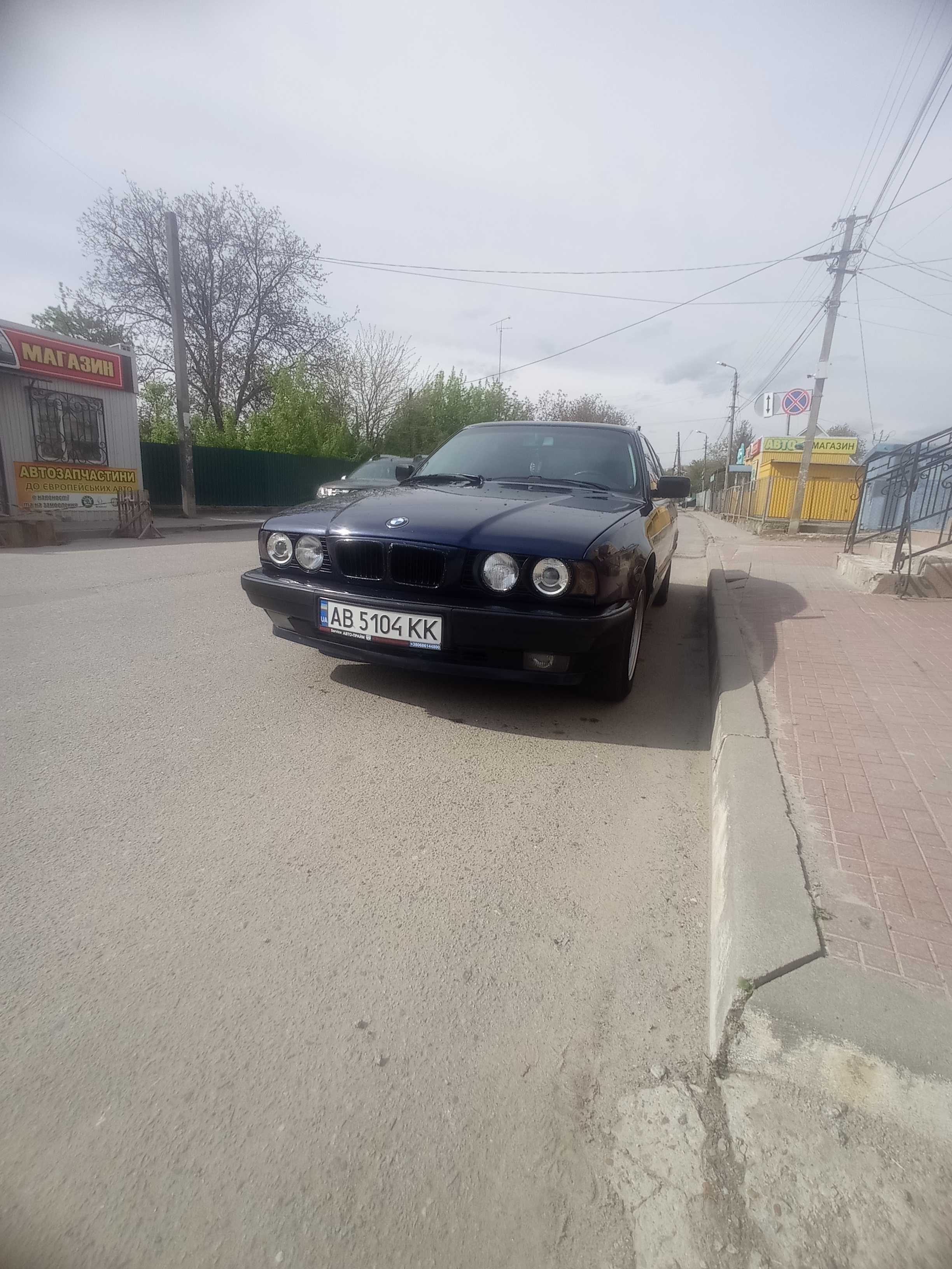 Продам BMW 5 series