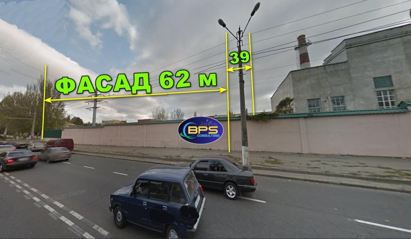 Комерційна ділянка 24 сотки, фасад 62 м, будівля 223 м²