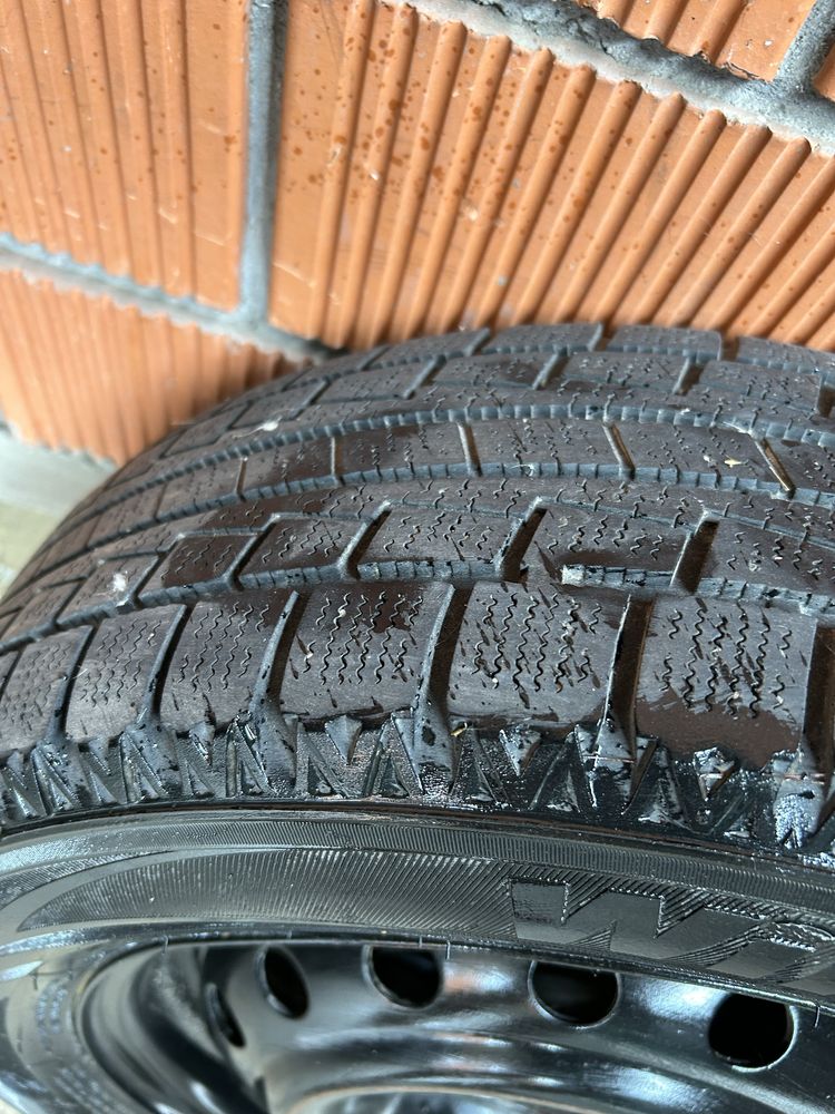 Запаска на резине hankook winter i*cept R14