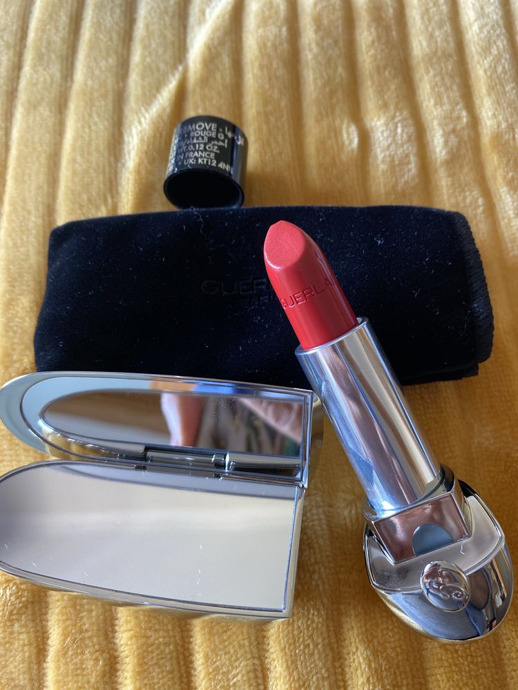 Baton Guerlain vermelho novo c estojo de espelho/luxuoso