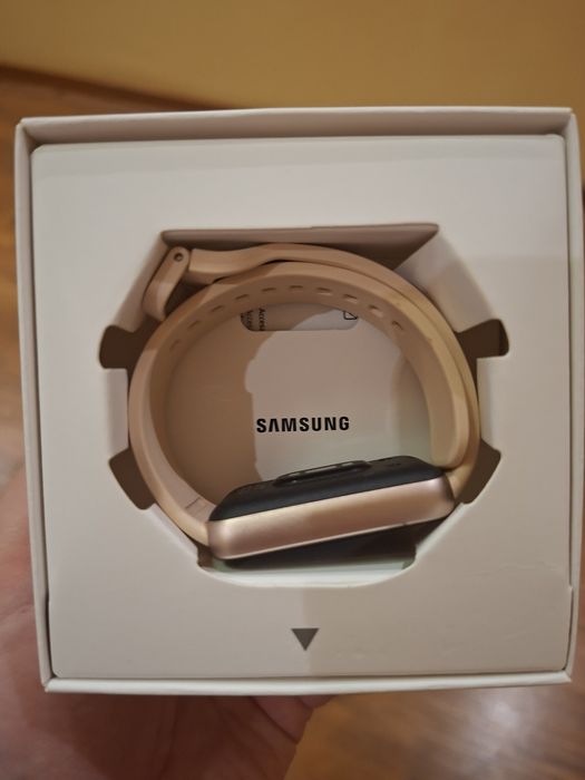 Смарт-годинник самсунг Galaxy Fit3