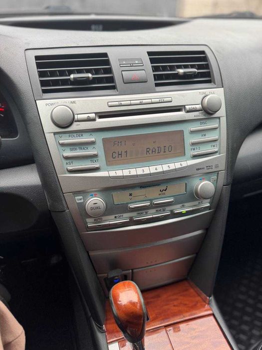 Продам Toyota Camry 2007-2008