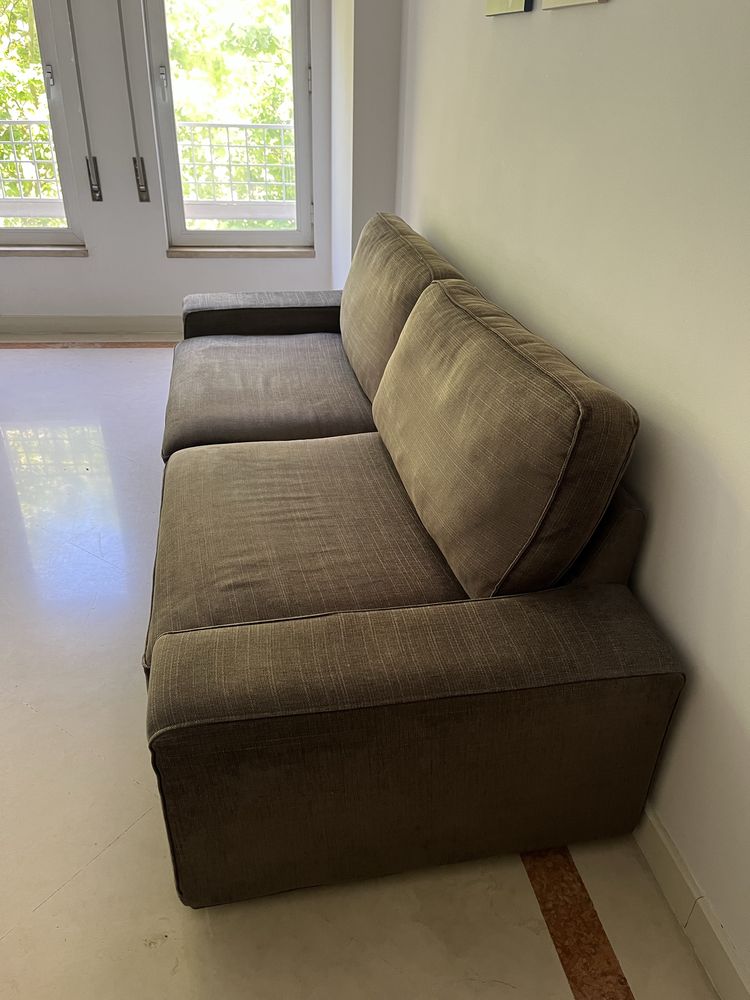 Sofá-cama IKEA KIVIK