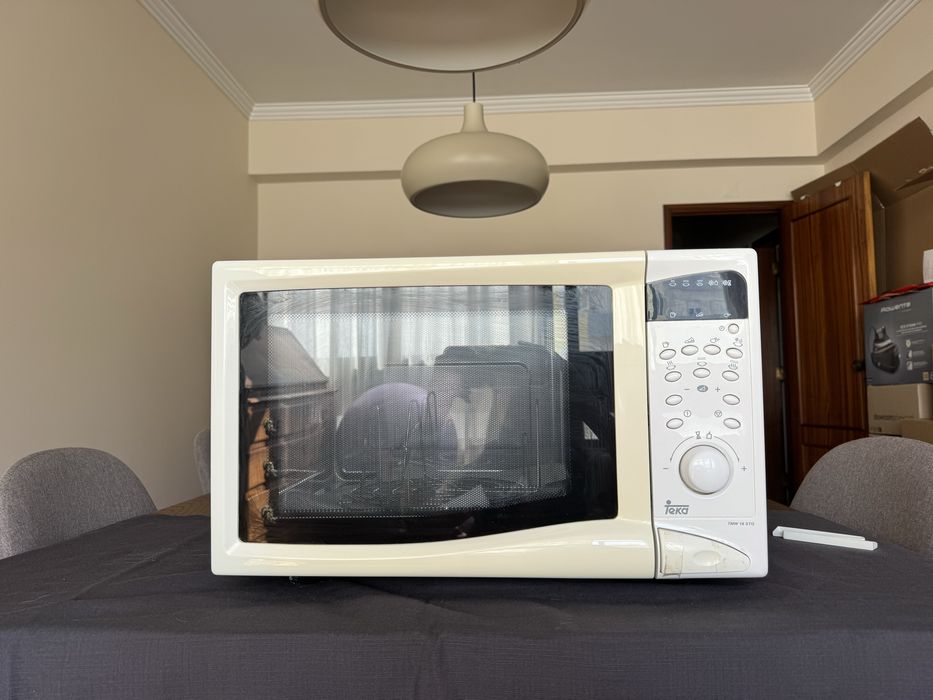 Microondas da Teka