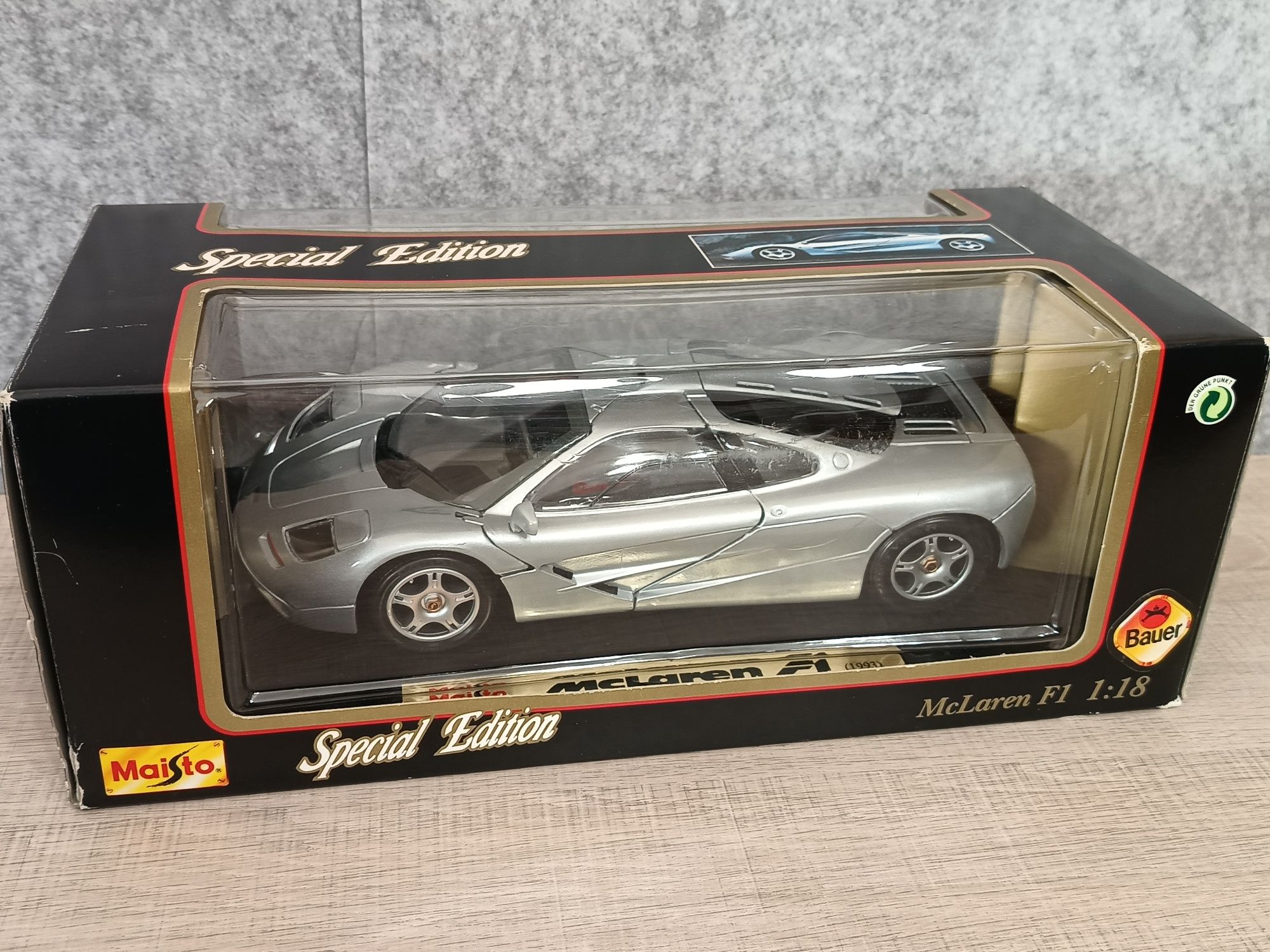 1:18 McLaren F1 Maisto