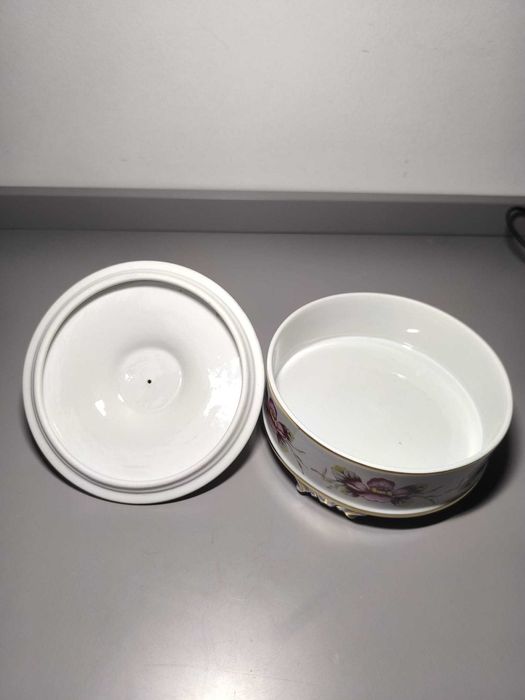 Pote de Cerâmica com Tampa – Decoração Floral