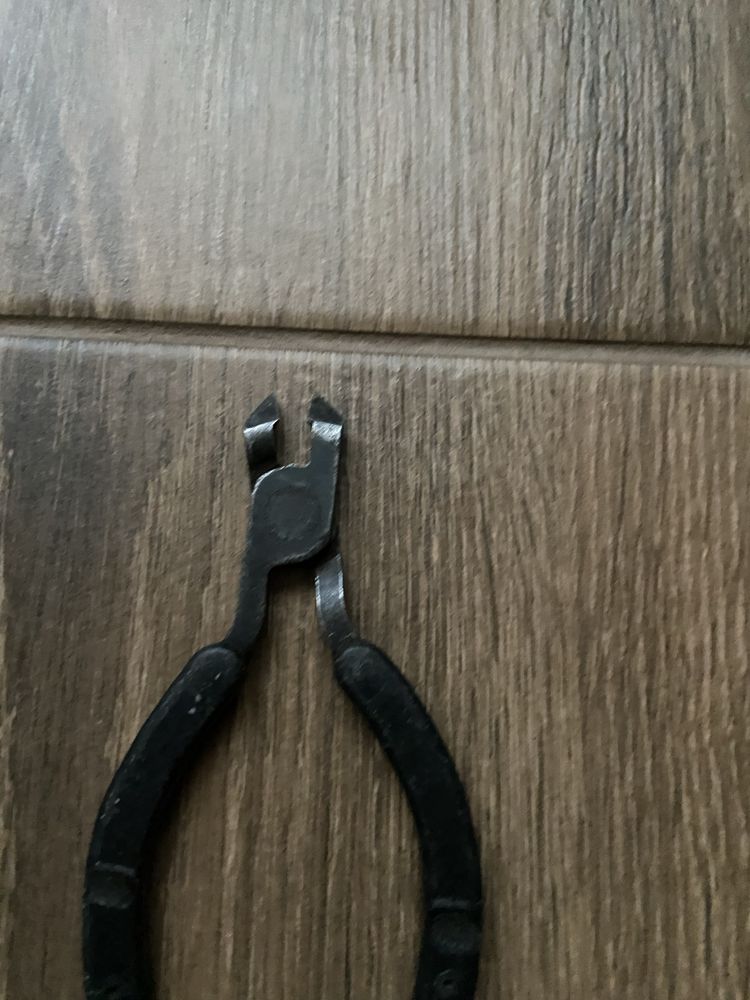 Продам викрутки різного типу є 15 штук