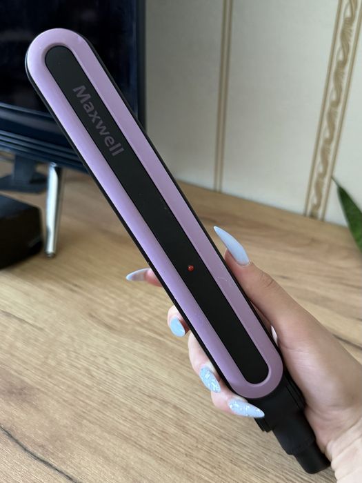 Вирівнювач для волосся Maxwell MW-2202