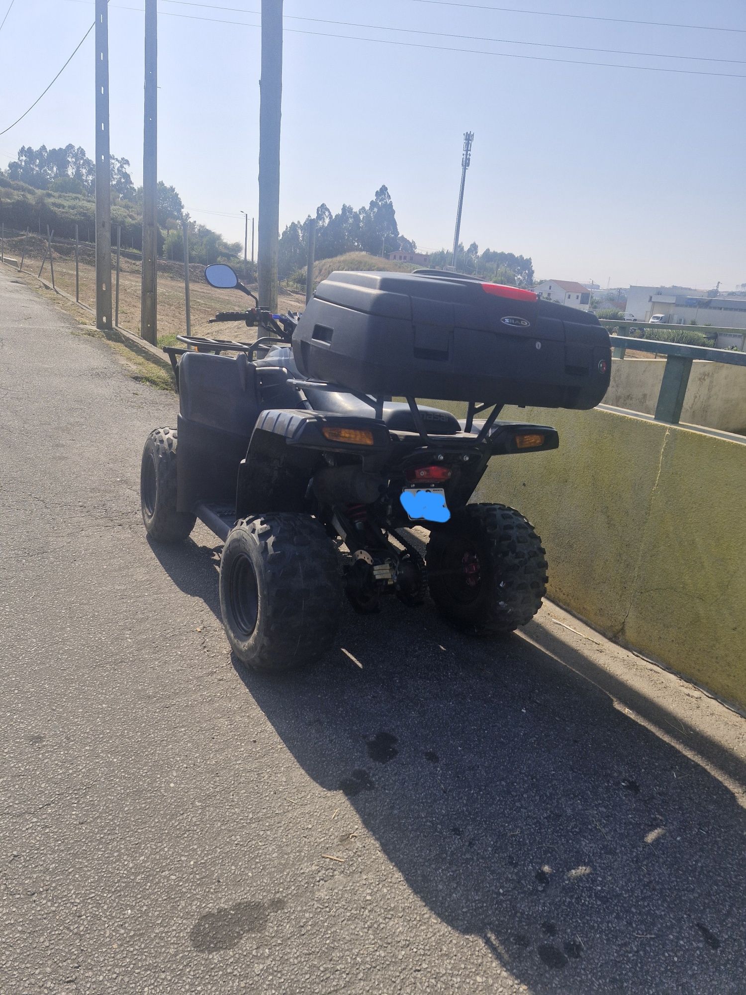 Moto 4 masai a 300