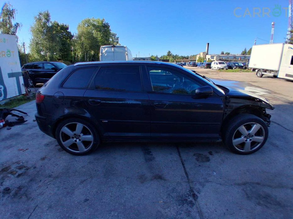 Audi A3 8P 2.0TDI 170KM S-line 5 Drzwi Alufelgi po Kolizji