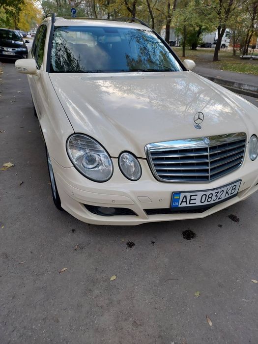 Продам автомобиль Мерседес