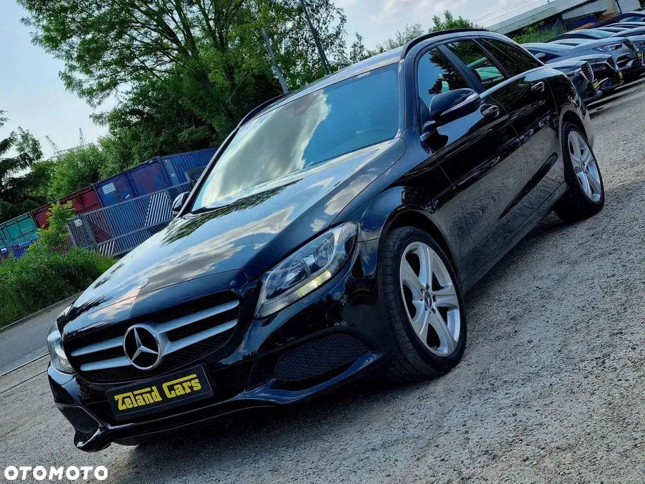 Mercedes-Benz Klasa C LED Serwis Navi Climatronic Tempomat Skóra Bluetooth Gwarancja
