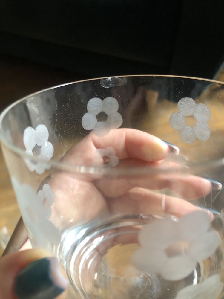 Komplet pięciu szklanek w kwiatki PRL przezroczyste do whisky