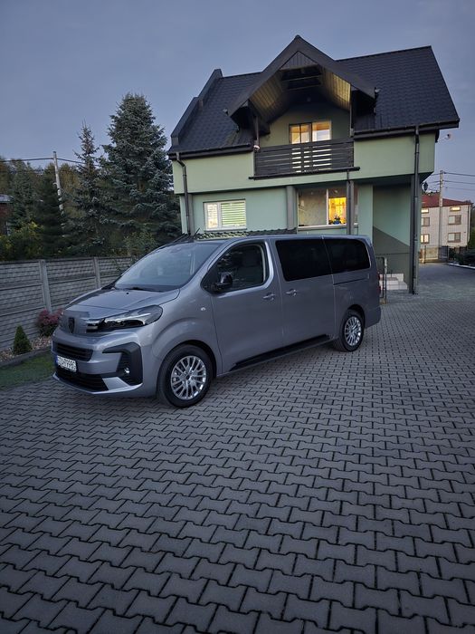 Transport wesela, lotnisko, imprezy, przyjęcia.