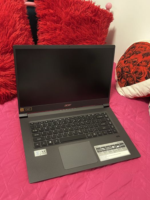 Laptop Acer Aspire 7 A715-73G-78Y3