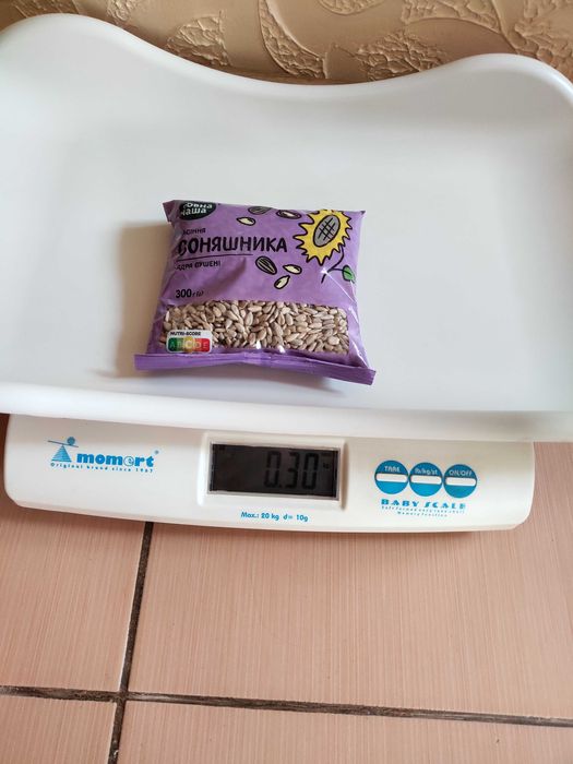 Весы для новорожденных, ваги для новонароджених