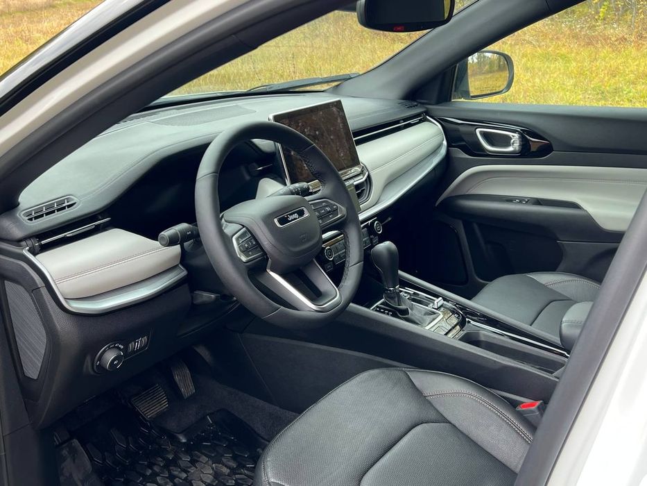 Jeep Compass 2024
II покоління (2nd FL)/MP  •  2.0T 9АТ (203 к.с.)  •