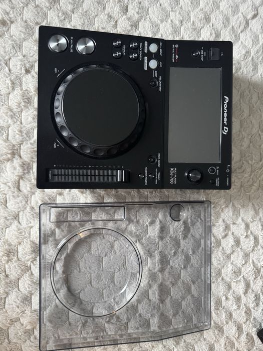 PIONEER XDJ700  + Decksaver