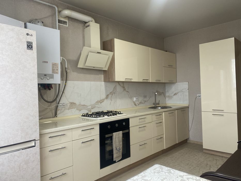 Однокімнатна квартира в Гостомелі з ремонтом біля озера!