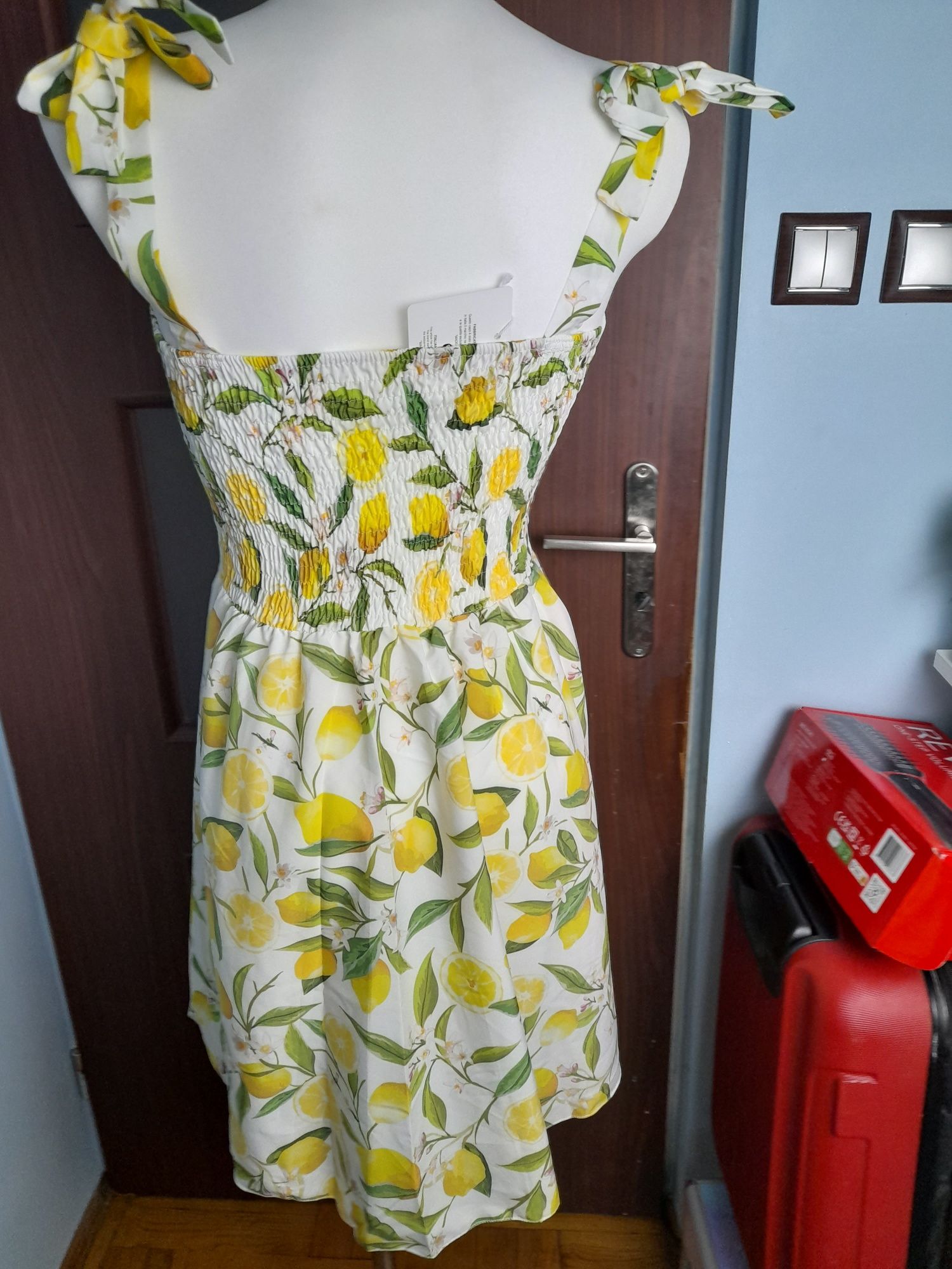 Nowa z metką biała sukienka w viralowy print cytryn New Collection uni