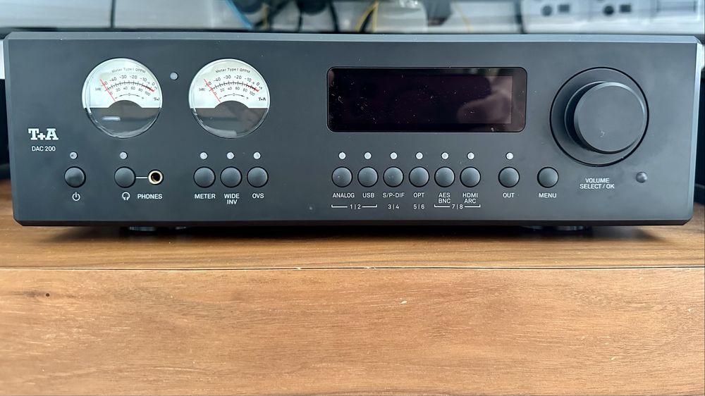 T+A Dac 200 Conversor D/A