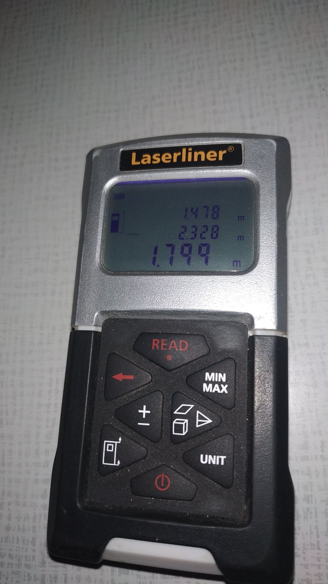 лазерна рулетка laserliner