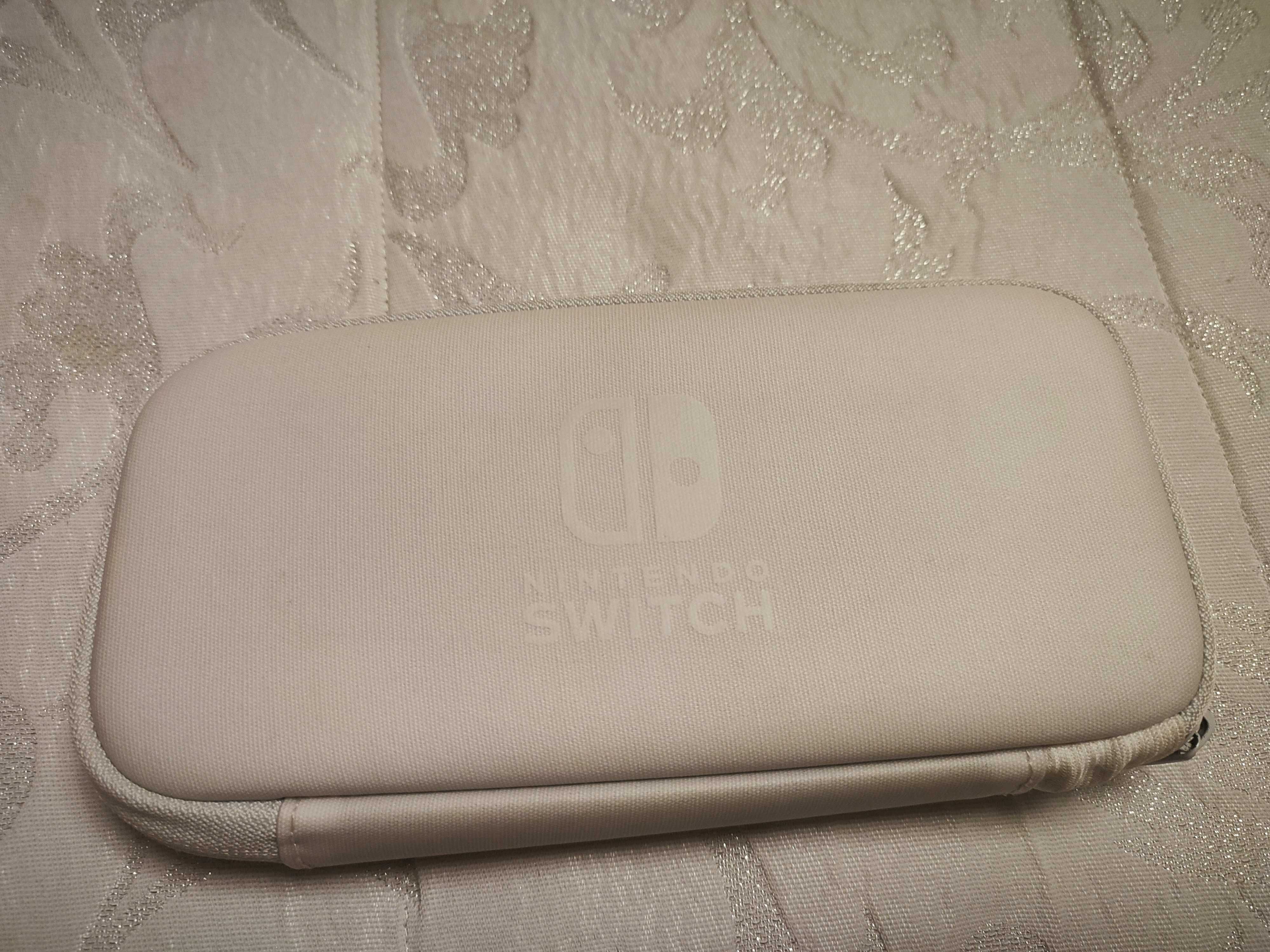 Nintendo Switch Lite com Acessórios - *como nova*