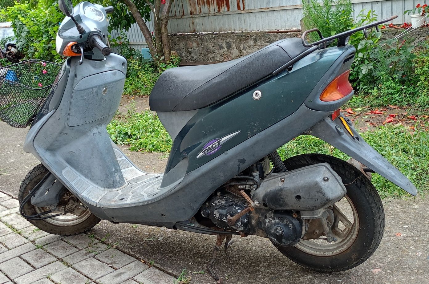 Мопед Honda Takt 30