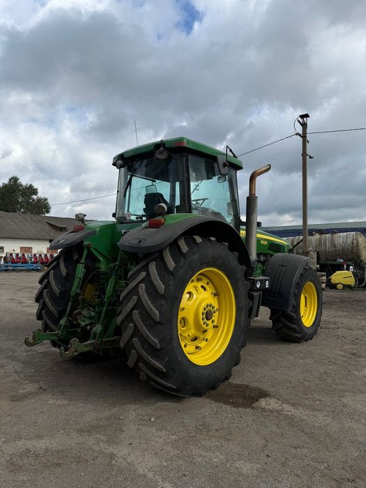 Джон Дір 8320 JOHN DEERE