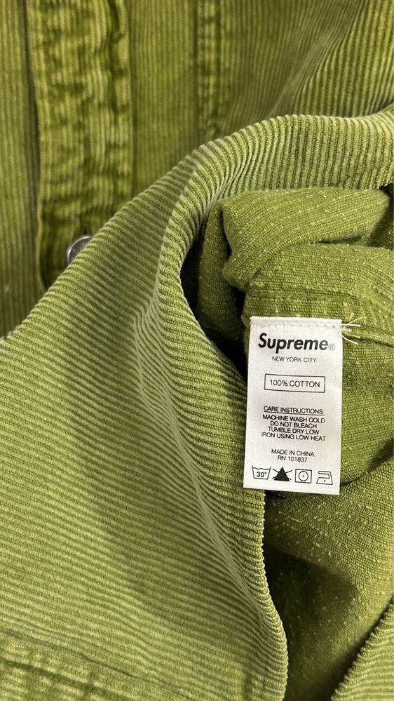 Оригінальна вельветова сорочка Supreme розмір М