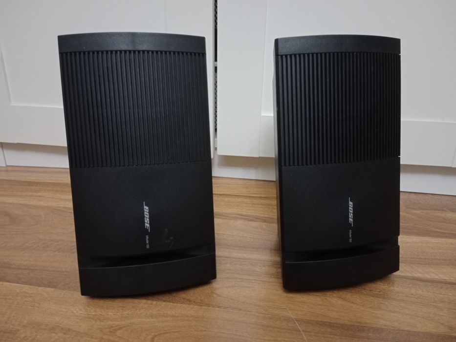 Bose model 100 satelitki