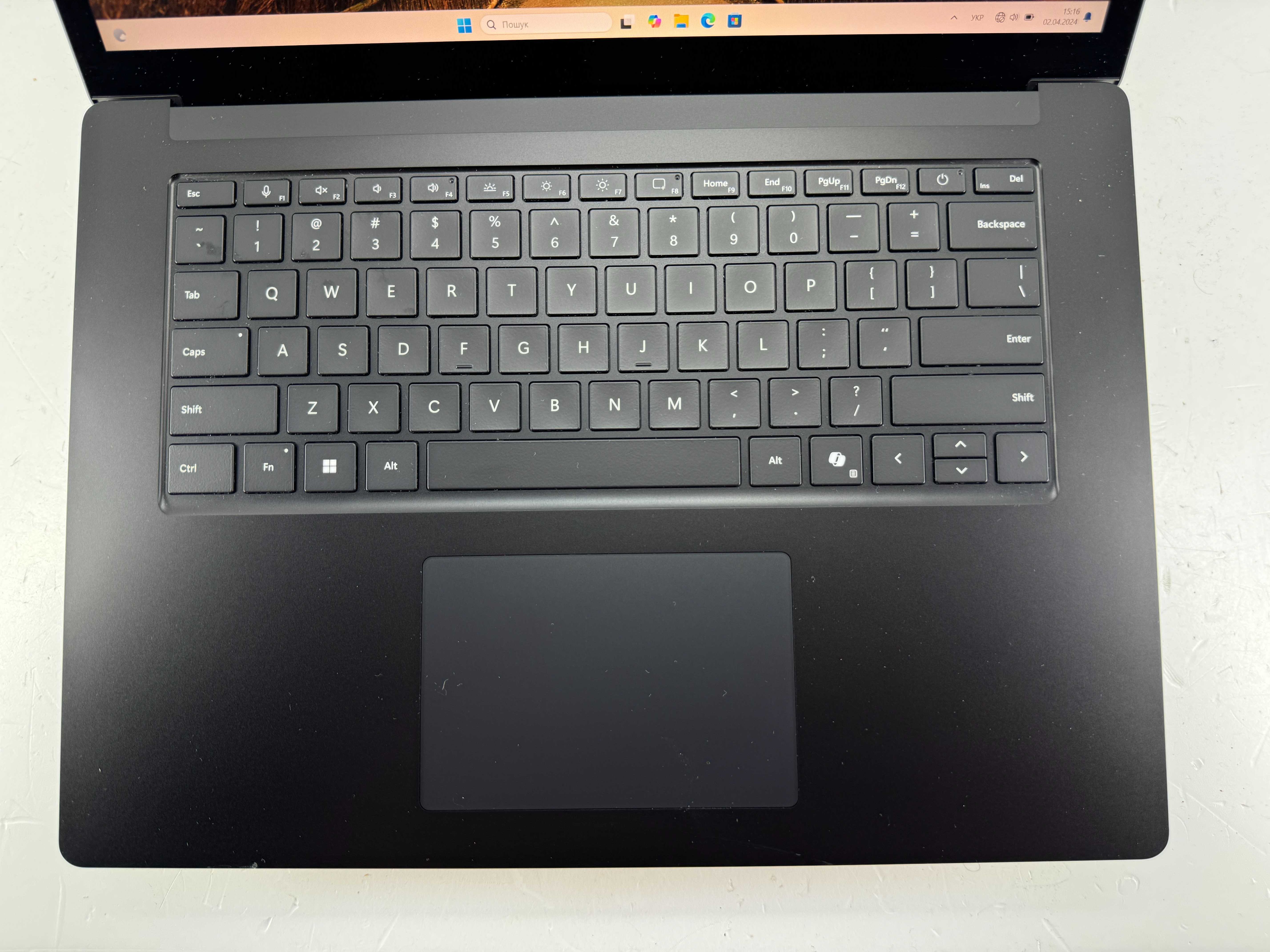 Microsoft Surface Laptop 6 15" Core Ultra 7 165H 32 Гб 1024 Гб