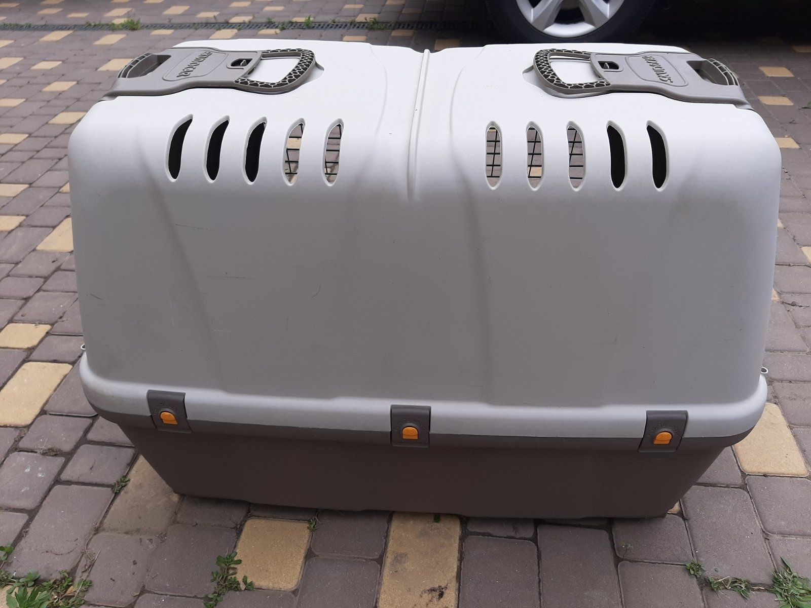 Переноска для собак SKUDO CAR IATA