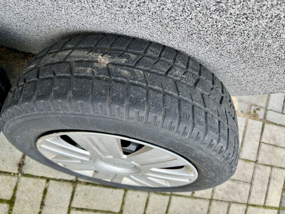 Felgi z oponami zimowymi 175/65 R14 4x108 - FORD KOŁA