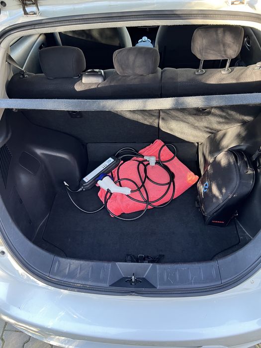 Nissan Leaf 24 / 2013