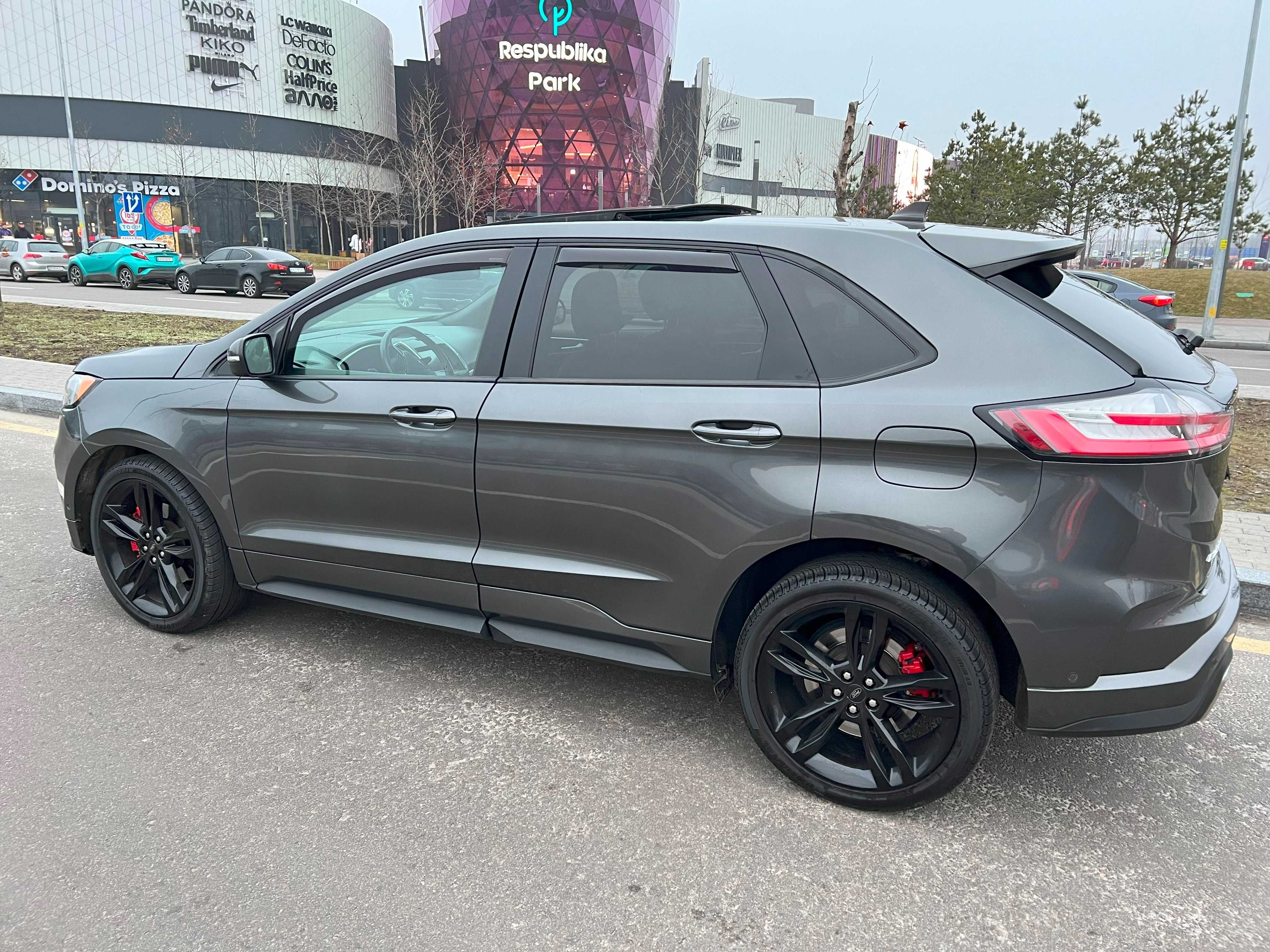 Автомобіль Ford Edge ST 2.7л Ecoboost 2020 року, Twin-Turbo, 340 k/c