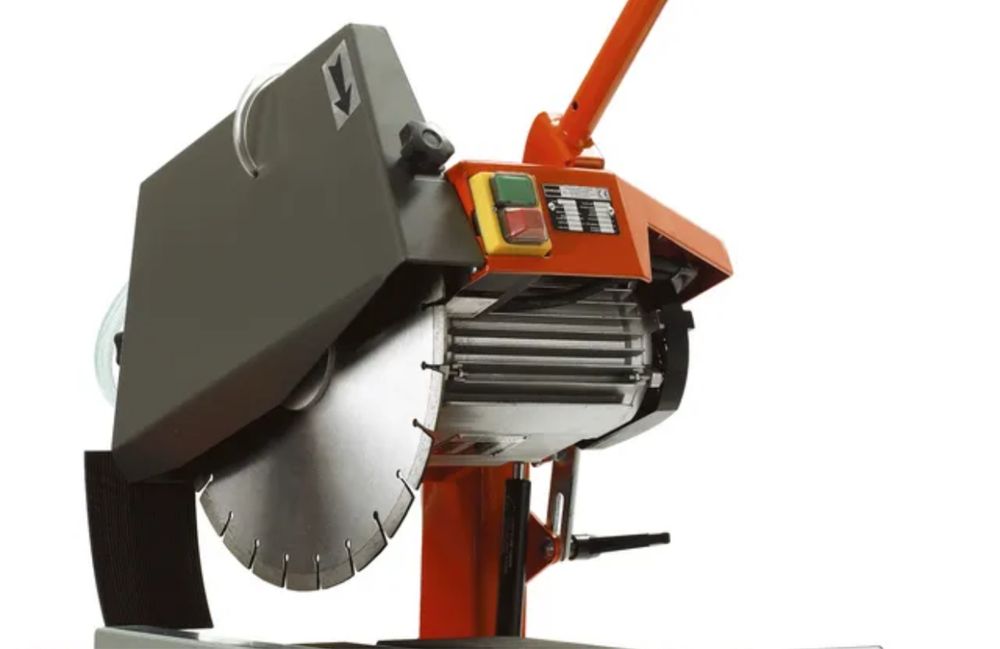 Каменеріз оренда Ужгород