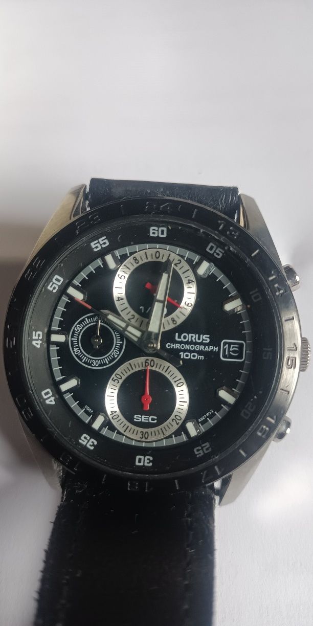 Zegarek lorus by Seiko hronograf na skórzanym pasku